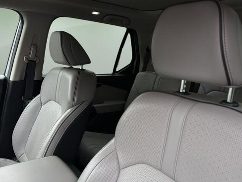 Used 2023 Honda Pilot Elite image 11