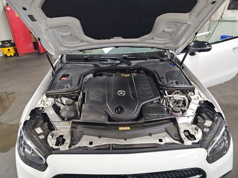 Used 2022 Mercedes-Benz E 450 Coupe image 28
