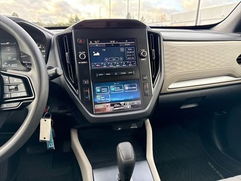 Certified 2025 Subaru Forester image 20