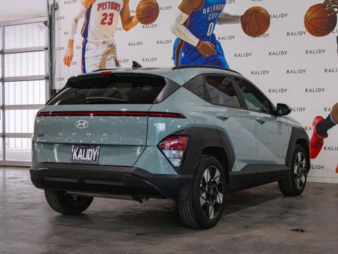 Used 2025 Hyundai Kona SEL FWD image 24