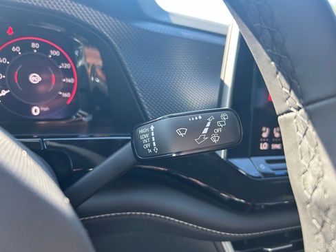 New 2026 Volkswagen Atlas Cross Sport SEL R-Line image 18