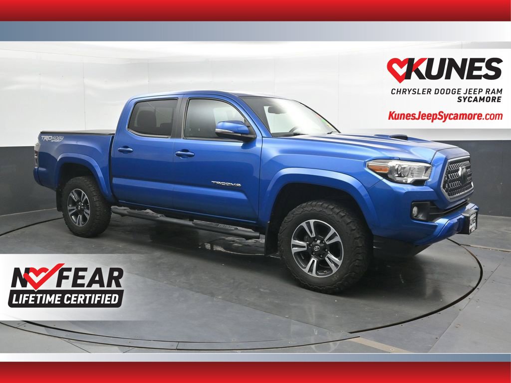 Used 2018 Toyota Tacoma TRD Sport AWD/4WD image 1