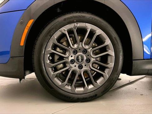 Used 2025 MINI Cooper S image 8