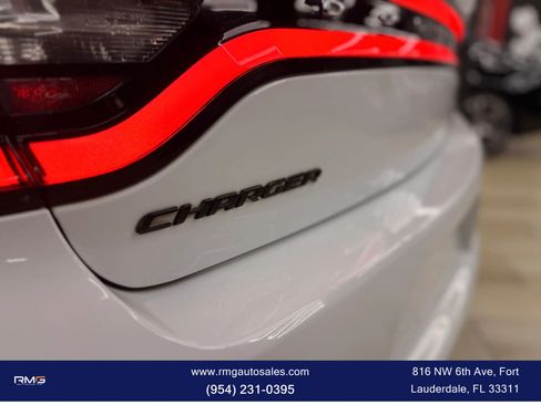 Used 2020 Dodge Charger Scat Pack RWD image 7