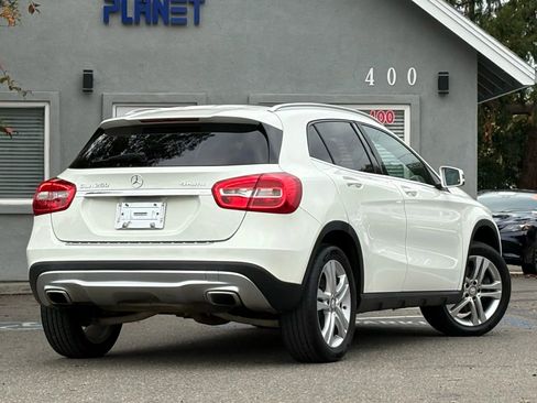 Used 2017 Mercedes-Benz GLA 250 4MATIC image 5