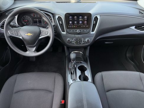 Used 2024 Chevrolet Malibu LT FWD image 12