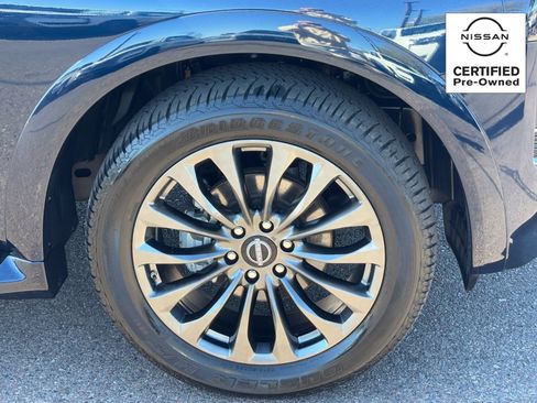 Certified 2024 Nissan Armada Platinum image 11