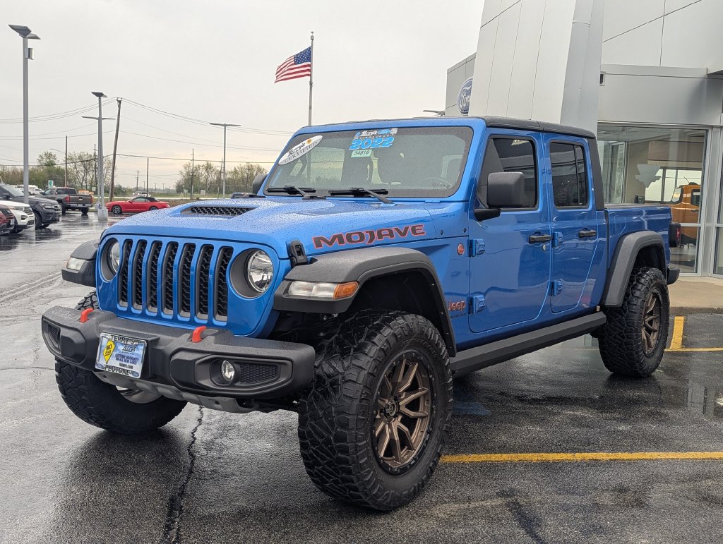 Used 2022 Jeep Gladiator Mojave w/ Trailer Tow Package AWD/4WD image 7