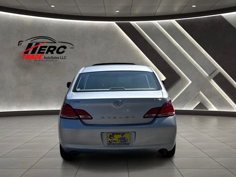 Used 2007 Toyota Avalon Limited FWD image 5