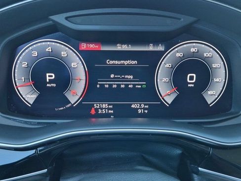 Used 2020 Audi Q8 Premium Plus w/ Premium Plus Package AWD/4WD image 16