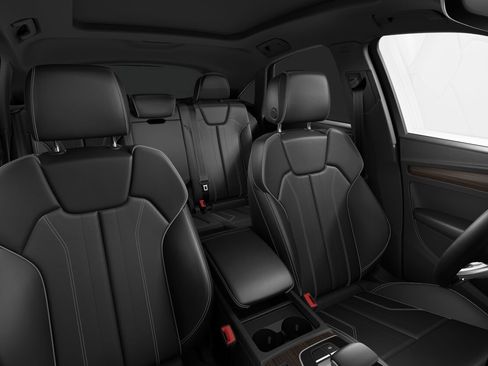 Certified 2024 Audi Q5 2.0T Premium AWD/4WD image 5
