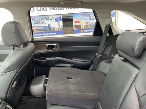 Certified 2023 Kia Sorento S w/ Panoramic Sunroof Package image 30