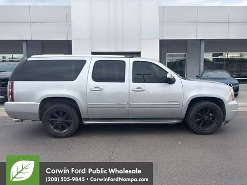Used 2012 GMC Yukon XL Denali image 5