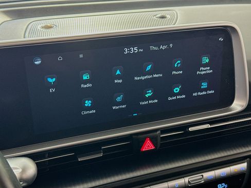 Used 2024 Hyundai Ioniq 6 SE image 17