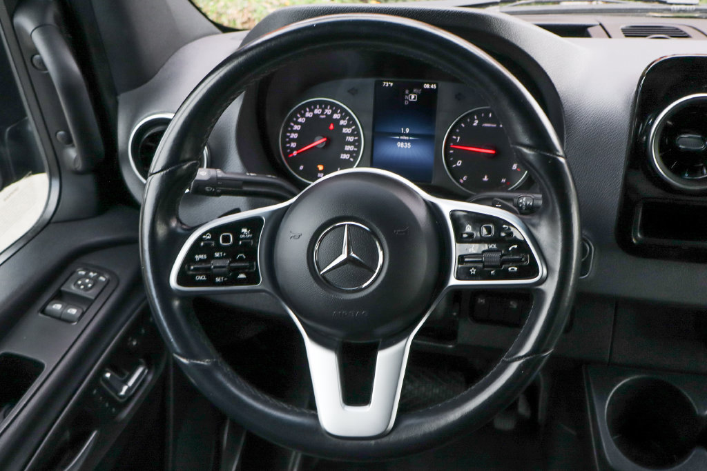 Used 2021 Mercedes-Benz Sprinter 2500 image 23