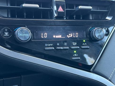 Certified 2024 Toyota Camry SE FWD image 19