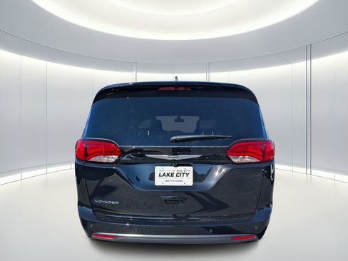 New 2026 Chrysler Voyager LX FWD image 4