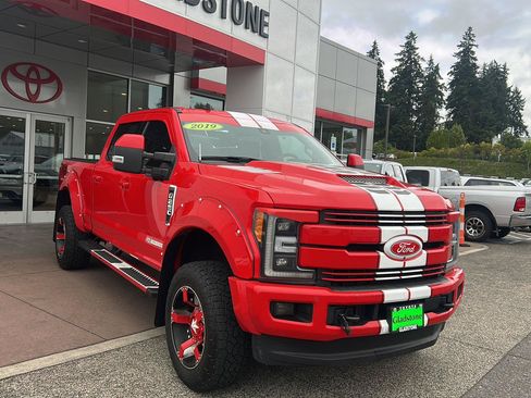 Used 2019 Ford F250 Lariat w/ Lariat Ultimate Package AWD/4WD image 6