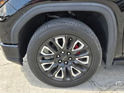 Used 2023 GMC Sierra 1500 Denali Ultimate image 7