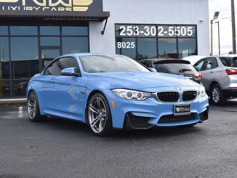 Used 2015 BMW M4 Convertible image 3