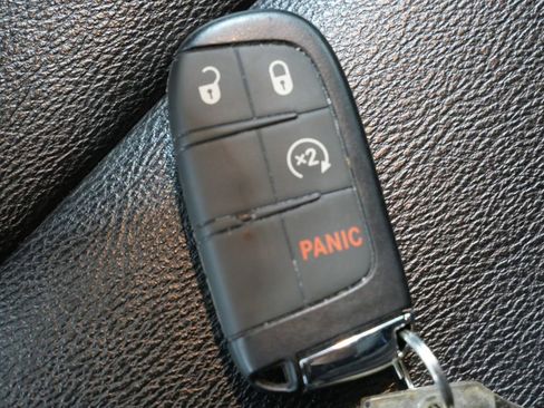 Used 2025 Jeep Compass Limited AWD/4WD image 27
