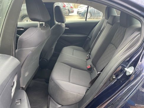 Used 2020 Toyota Corolla LE image 10