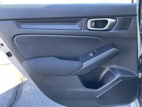 Used 2022 Honda Civic LX image 8