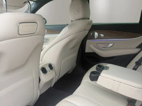 Used 2018 Mercedes-Benz E 300 w/ Premium 2 Package (Q02) image 7