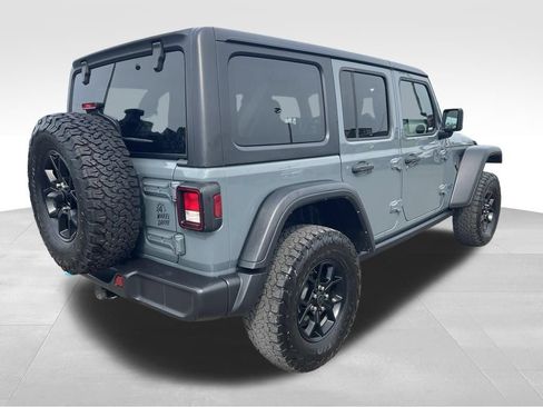 Used 2024 Jeep Wrangler Unlimited AWD/4WD image 12