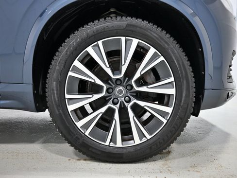 Used 2021 Volvo XC90 T6 Momentum w/ Protection Package Premier AWD/4WD image 41