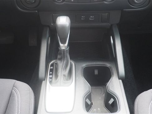 Used 2022 Nissan Frontier SV image 21