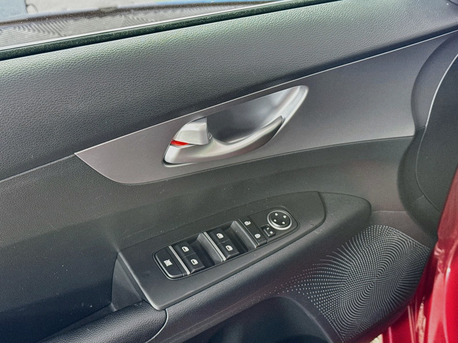 Used 2022 Kia Forte LXS FWD image 16