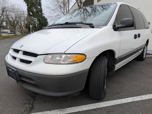 Used 1998 Dodge Grand Caravan SE AWD/4WD image 3