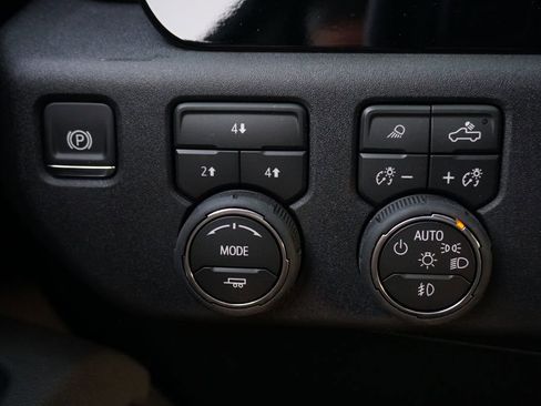 New 2026 Chevrolet Silverado 2500 LT w/ Trail Boss Package AWD/4WD image 21