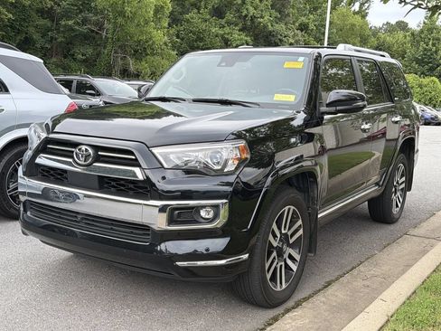 Used 2024 Toyota 4Runner Limited AWD/4WD image 3