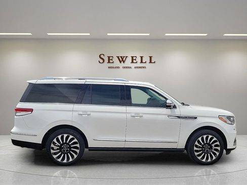 Used 2022 Lincoln Navigator Black Label AWD/4WD image 6