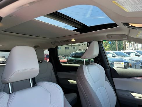 New 2027 INFINITI QX60 Luxe FWD image 16