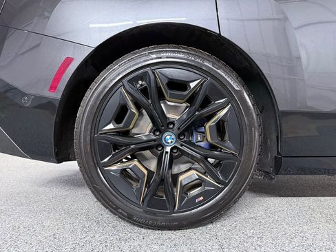 Used 2023 BMW iX M60 w/ Executive Package image 7