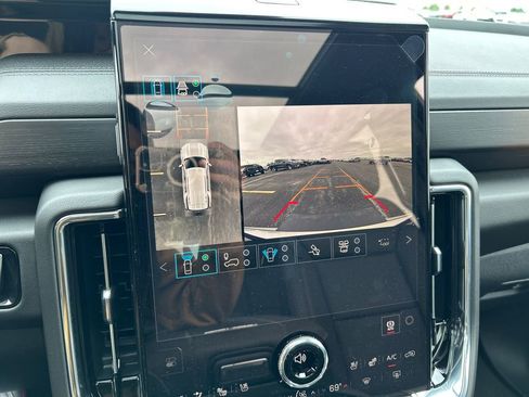 New 2026 GMC Yukon Denali w/ Denali Reserve Package AWD/4WD image 25