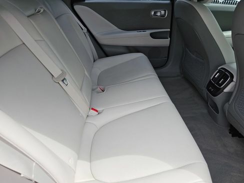 Used 2024 Hyundai Ioniq 6 SEL RWD image 15