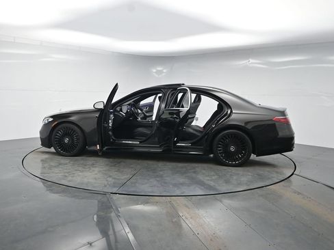 Used 2021 Mercedes-Benz S 580 4MATIC Sedan w/ AMG Line image 78