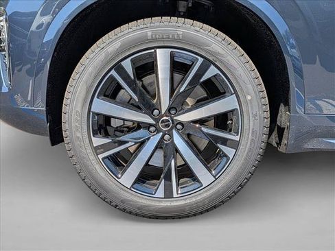 New 2026 Volvo XC90 T8 Core w/ Protection Package Premier AWD/4WD image 10