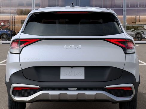 New 2025 Kia Sportage LX image 13