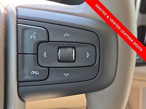 Used 2024 GMC Yukon Denali AWD/4WD image 22