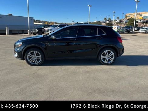 Used 2018 Mercedes-Benz GLA 250 w/ Premium Package image 2