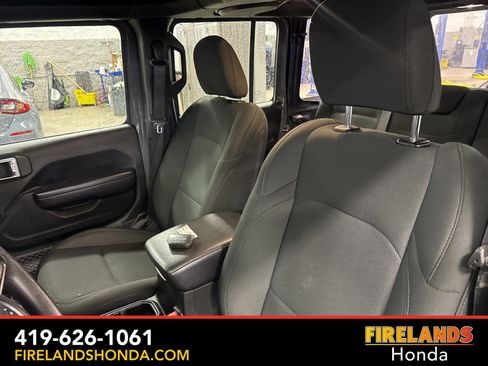 Used 2020 Jeep Wrangler Unlimited Sport image 14