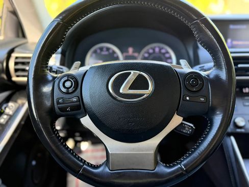 Used 2015 Lexus IS 250 RWD image 13