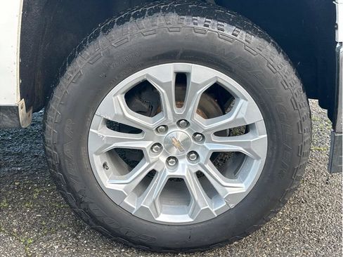 Used 2015 Chevrolet Silverado 1500 LT w/ All Star Edition image 10