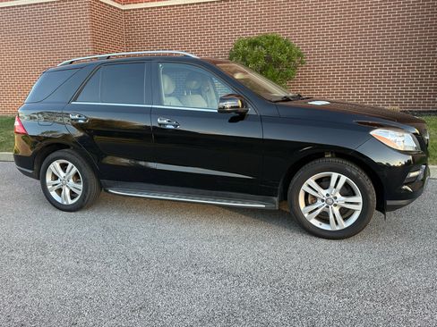 Used 2015 Mercedes-Benz ML 350 4MATIC image 19