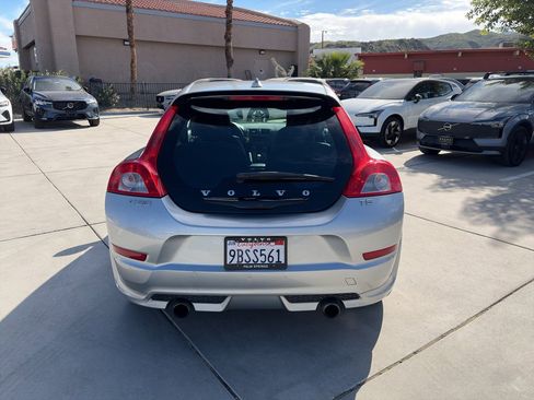 Used 2011 Volvo C30 T5 R-Design image 5